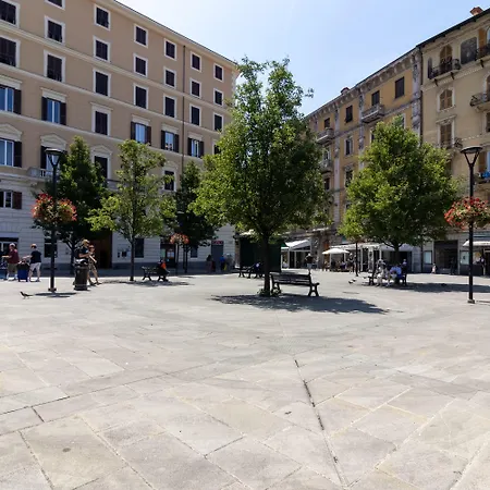 בית הארחה Cinque Terre Gateway לה ספציה