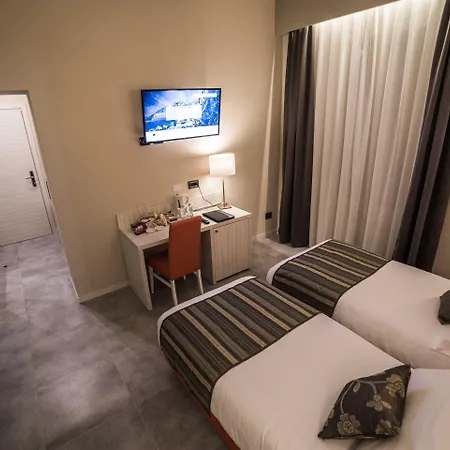 Cinque Terre Gateway Guest house La Spezia