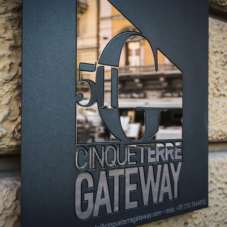 Cinque Terre Gateway בית הארחה 4*