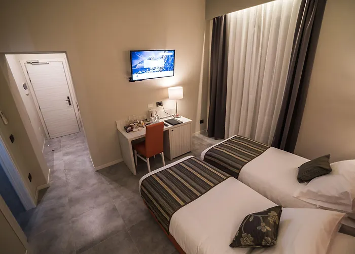 Cinque Terre Gateway Konukevi La Spezia